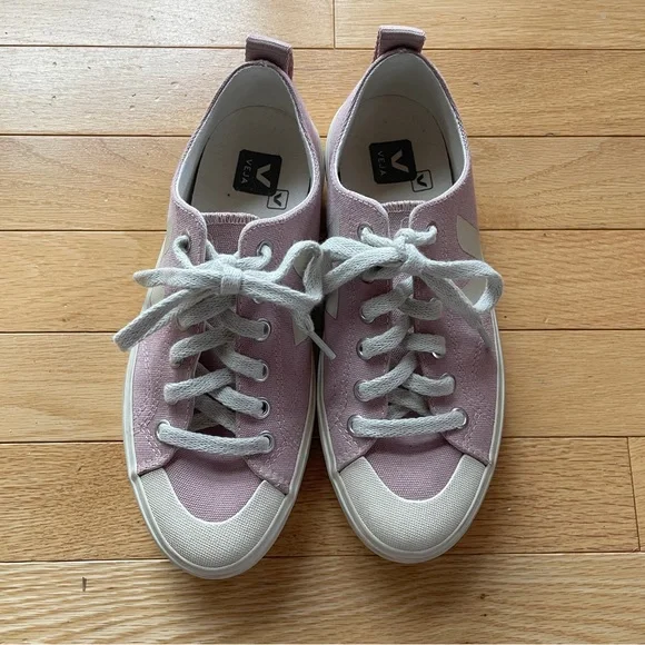 Veja Nova Canvas Sneaker in pink - Picture 3 of 6